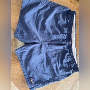 Patagonia Womens Large Shorts 4.5” Navy Blue Baggies Nylon Hiking Swim 57058